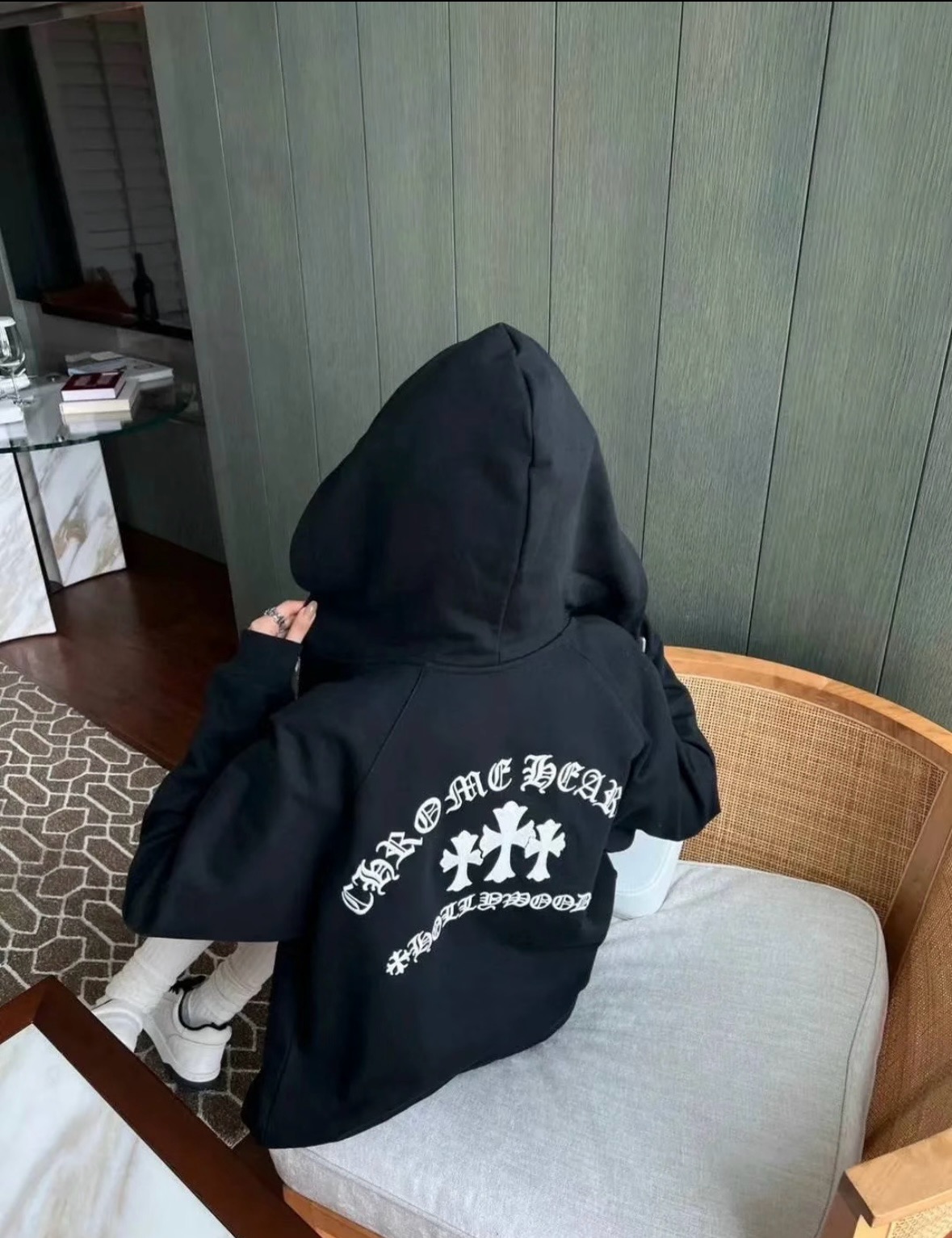 B 크ㄹ하츠ST 세메터리 크로스 후드집업 2컬러